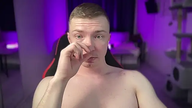 iron__chap live sex cam
