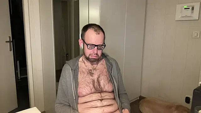 FABIOGLASSES live sex cam