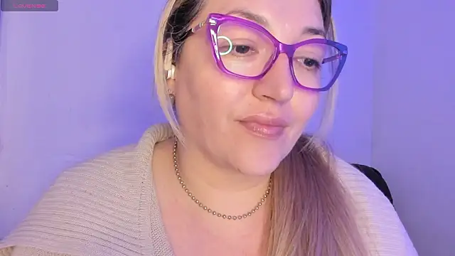 Naty_Mature_'s cam snapshot