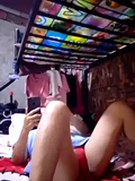 SexyHottMom's cam snapshot