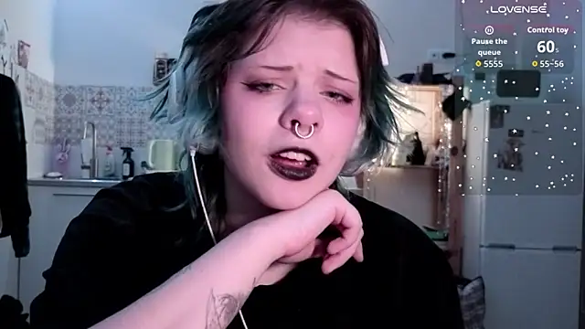 Alice_Zev's cam snapshot