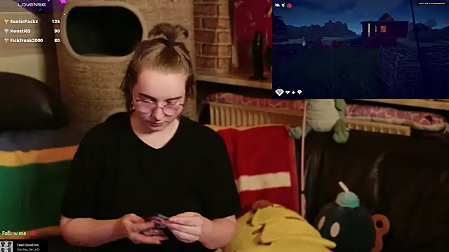 GamerGirl_Eve's cam snapshot