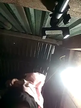 sary-hot2x's cam snapshot