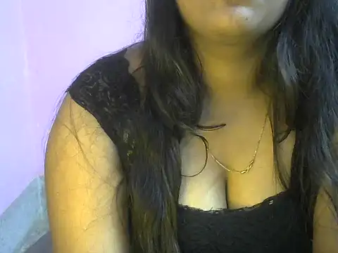 Queenxxx98's cam snapshot