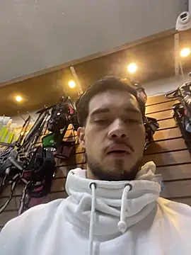 Leonardmoppet live sex cam