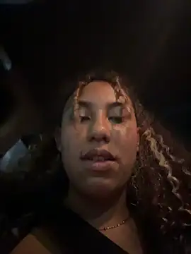 lauraltt's cam snapshot