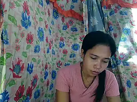 PinaySkinnyGirl's cam snapshot