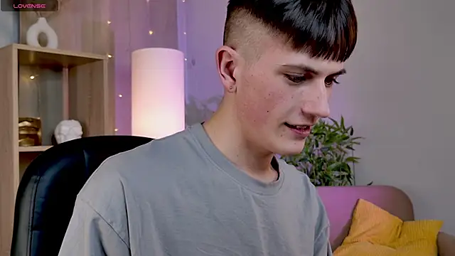 Rony_Joy live sex cam