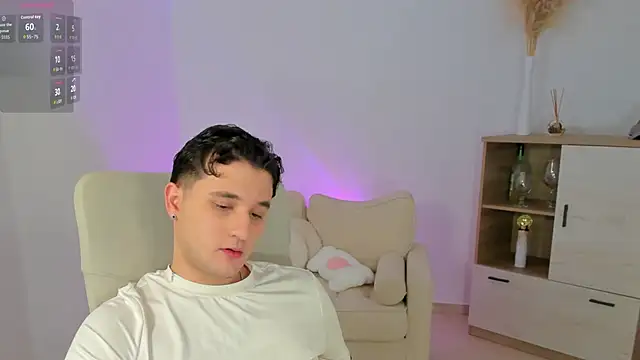 Massimo_Fiore's cam snapshot