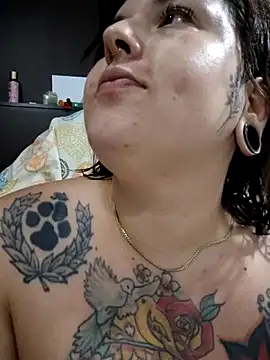 Divine_Pouvoir live sex cam