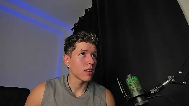 nathan_blake live sex cam