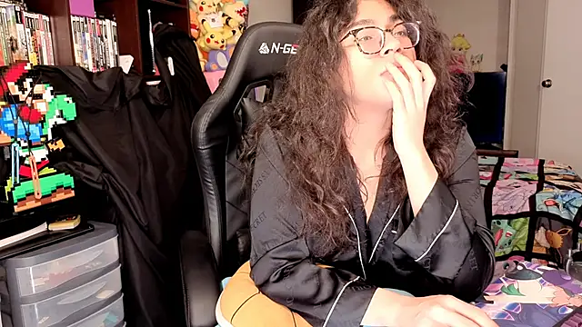 ShinyCherub live sex cam