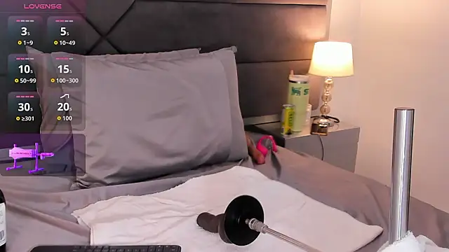 franceska_milf's cam snapshot