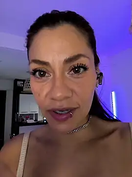 SamyJones9's cam snapshot