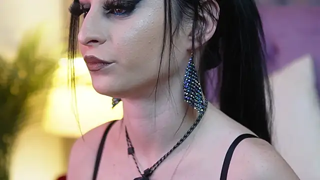 SaraiAngel's cam snapshot