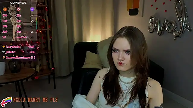 Dilara_xBaby's cam snapshot