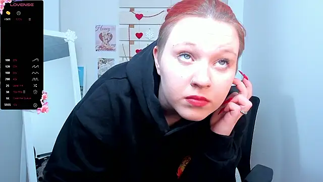 FoxPlayXX live sex cam