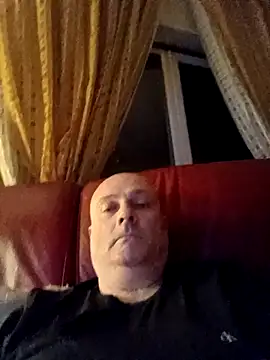 Alexis_Bull's cam snapshot