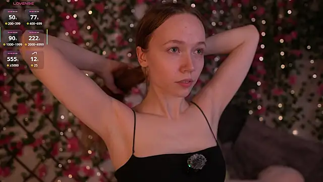 Petite_Polly's cam snapshot