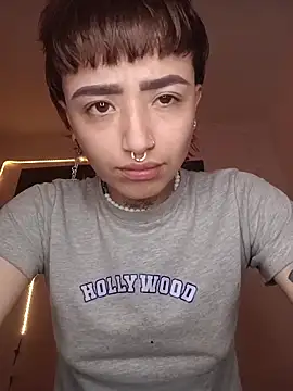 AlexxaAndRileyy's cam snapshot