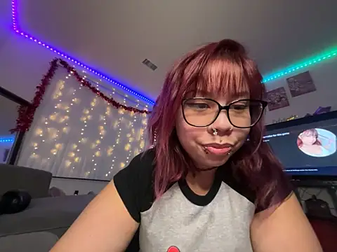 moan4mona's cam snapshot