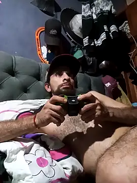 hairy_mannn's cam snapshot