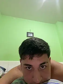 facundoociroo's cam snapshot