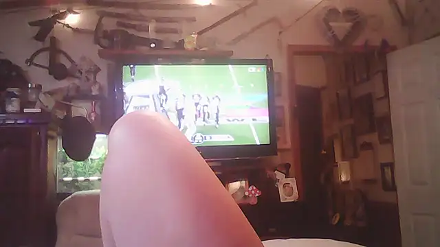 BonnienClyde5421's cam snapshot