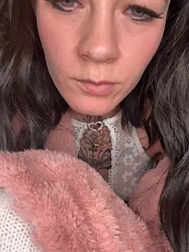 Feuchtes_traumchenn's cam snapshot