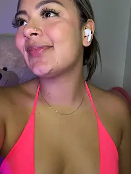 Kylievoos's cam snapshot