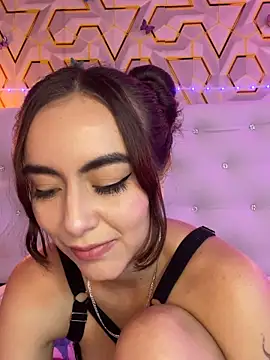 MelanyyJhonson15's cam snapshot