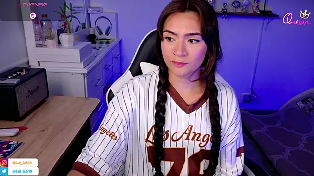 ImLui_lu's cam snapshot