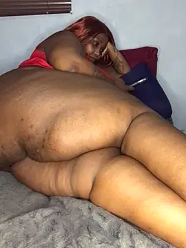 sotho_ssbbw's cam snapshot