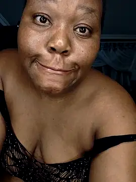 Desiree-jones226's cam snapshot