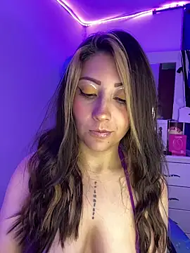 Luna_SofiaXX's cam snapshot