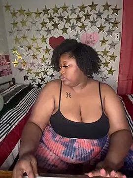 Chocolatebunnyxx96's cam snapshot