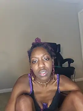 oliviaprettypussy live sex cam