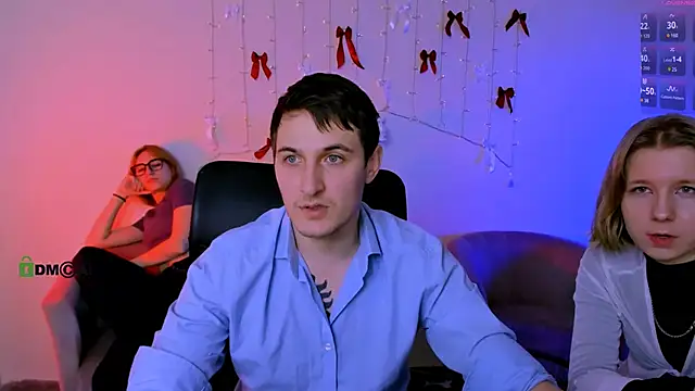 gloria_bubble's cam snapshot