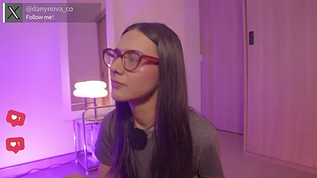 DanyNova_Co live sex cam