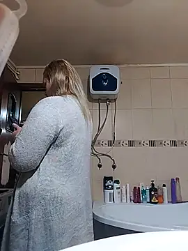 BigBoobsMia120 live sex cam