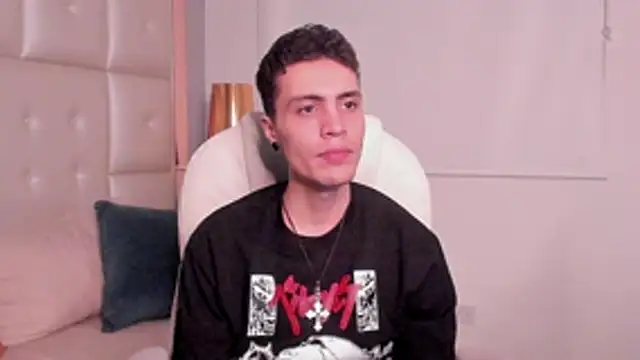 dark_sun302's cam snapshot