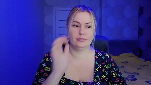 natusik's cam snapshot