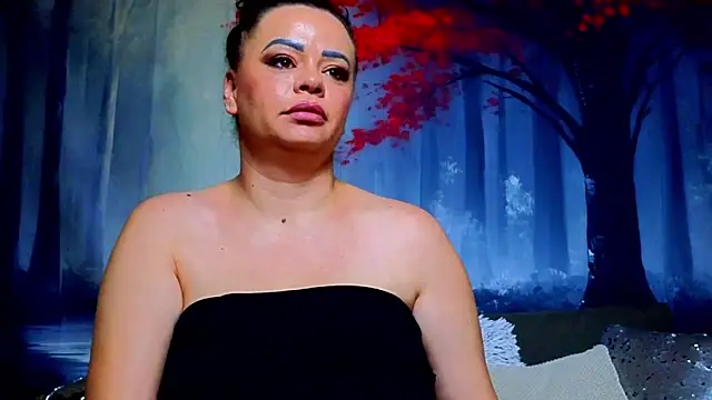 ElizabethEven's cam snapshot