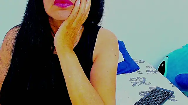 HorniestMilf's cam snapshot