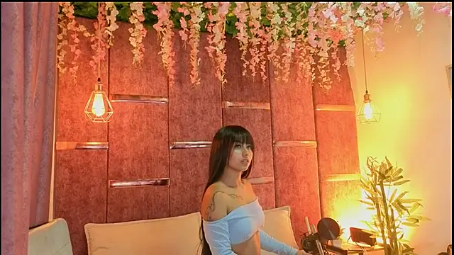 AuroraLanee_'s cam snapshot