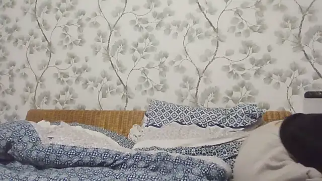 NyraLuna's cam snapshot