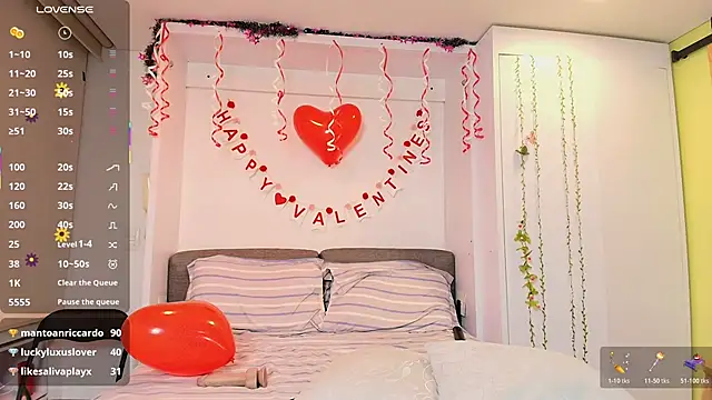 IrisRosse's cam snapshot