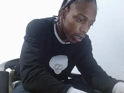 Larry-n-clouds live sex cam