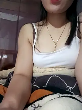 LucyyLy's cam snapshot