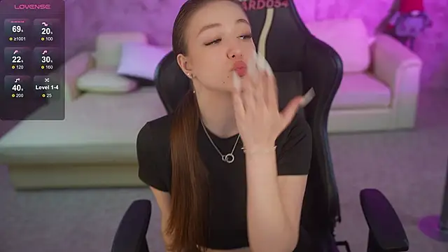 Ella_054's cam snapshot